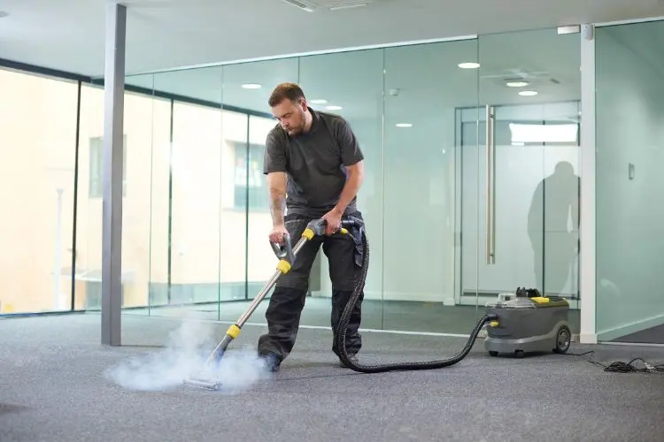 Eco-Friendly Commercial Cleaning: What’s In It for Your Business?